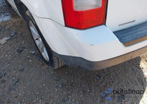 2014 Jeep Patriot Latitude из США, поврежденный, VIN 1C4NJPFA0ED645484